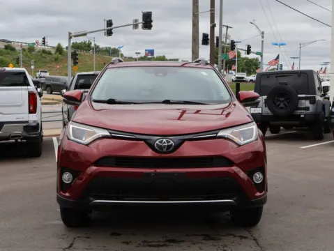 Photos of 2018 Toyota RAV4 XLE for sale in Kansas City, MO at Jay Wolfe Honda