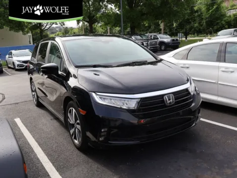 Black 2023 Honda Odyssey Touring for sale in Kansas City, MO