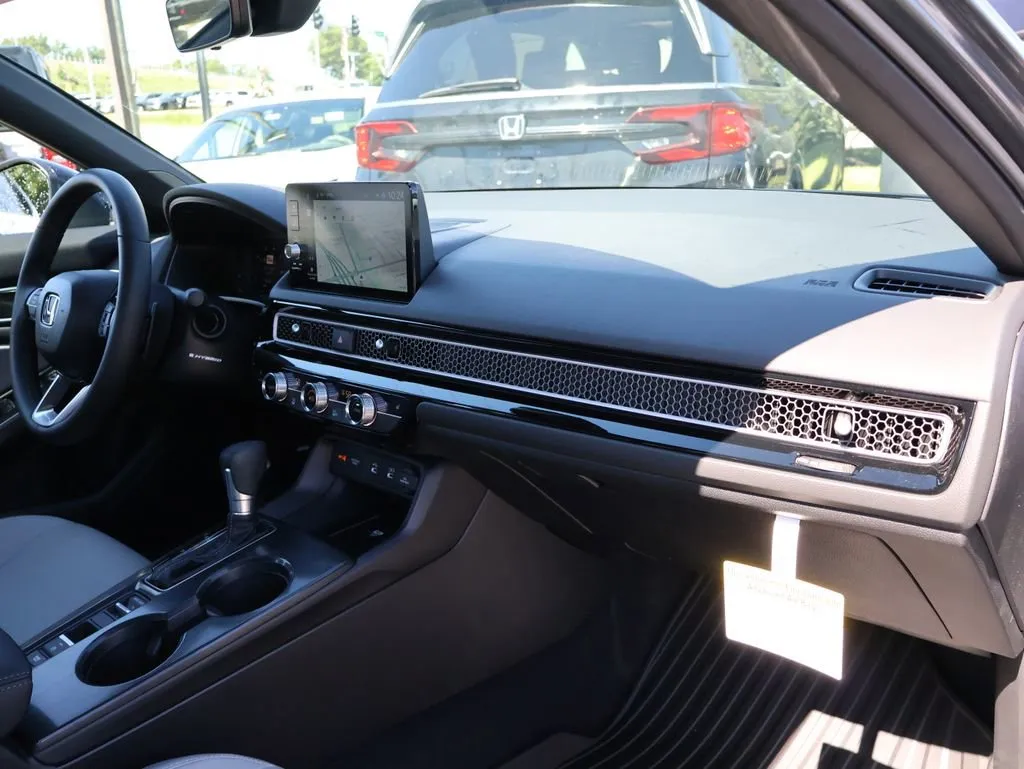 2026 Honda Civic Sport Touring - Photo 9