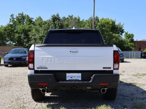 More photos of 2026 Honda Ridgeline TrailSport at Jay Wolfe Honda, MO