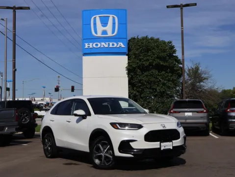 White 2023 Honda HR-V EX-L for sale in Kansas City, MO
