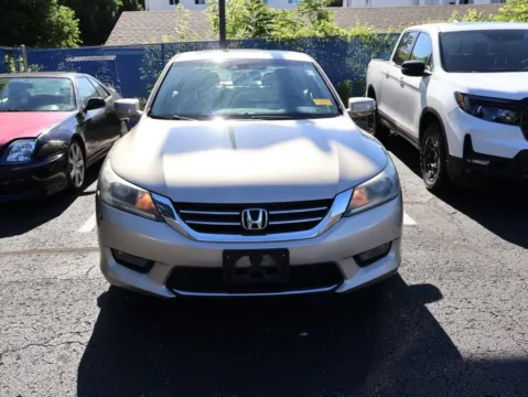 Photos of 2014 Honda Accord Sedan EX-L for sale in Kansas City, MO at Jay Wolfe Honda