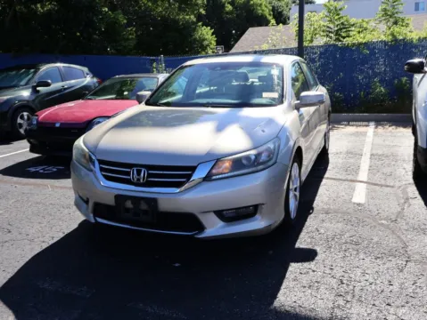 Another view of 2014 Honda Accord Sedan EX-L for sale in Kansas City, MO at Jay Wolfe Honda