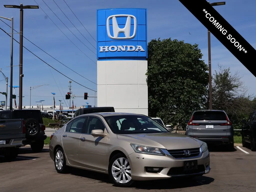Used 2014 Honda Accord EX-L with VIN 1HGCR2F89EA146511 for sale in Kansas City