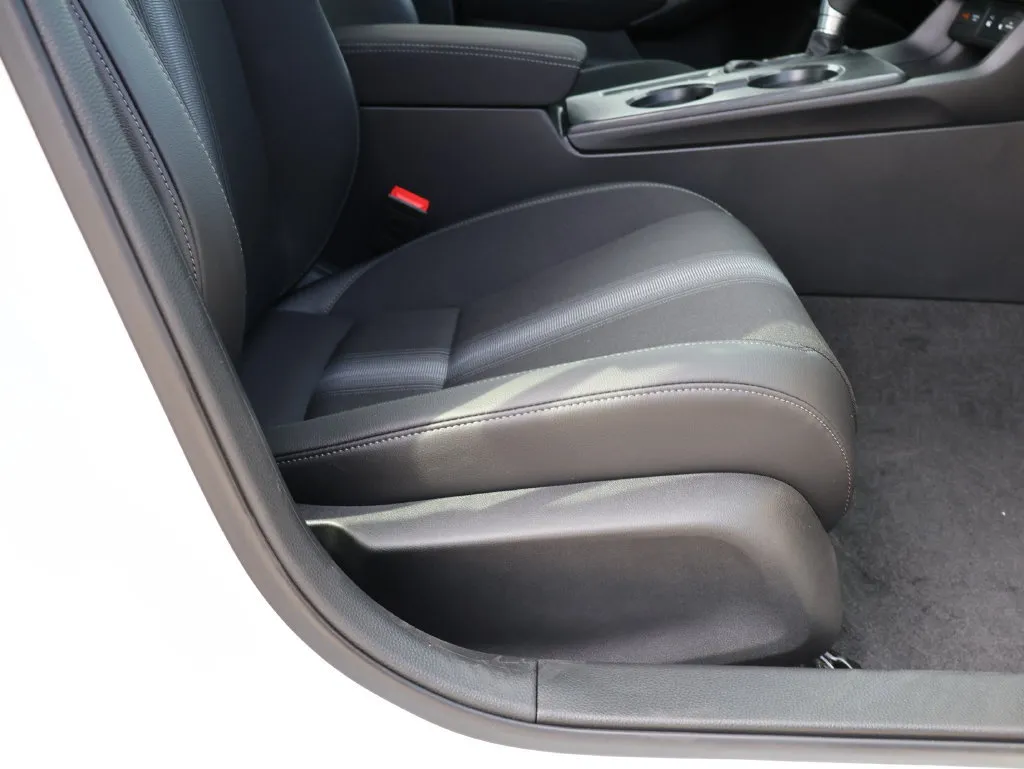 2026 Honda Civic Hatchback Sport - Photo 9