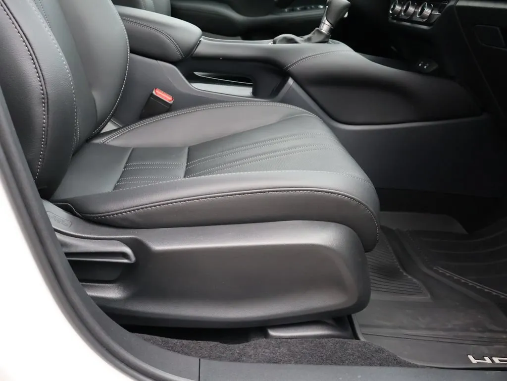 2026 Honda HR-V EX-L - Photo 10