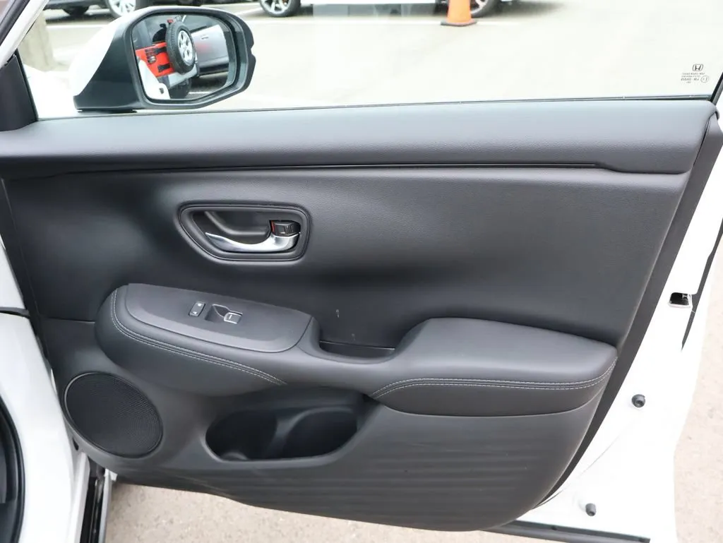 2026 Honda HR-V EX-L - Photo 11