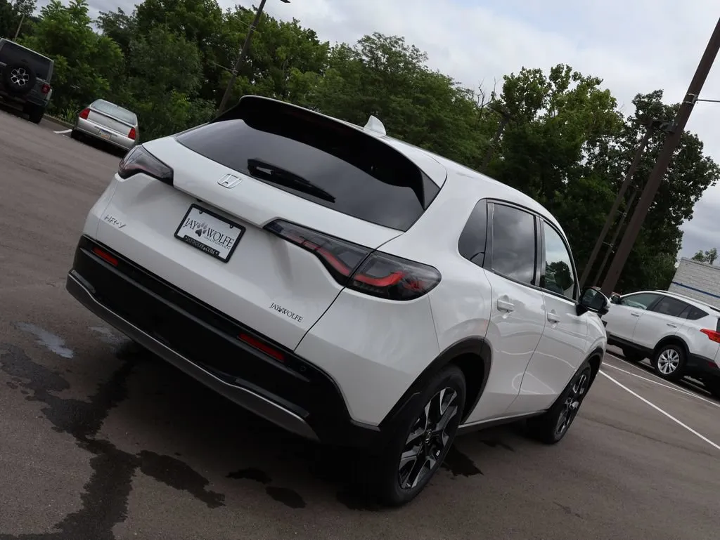 2026 Honda HR-V EX-L - Photo 7