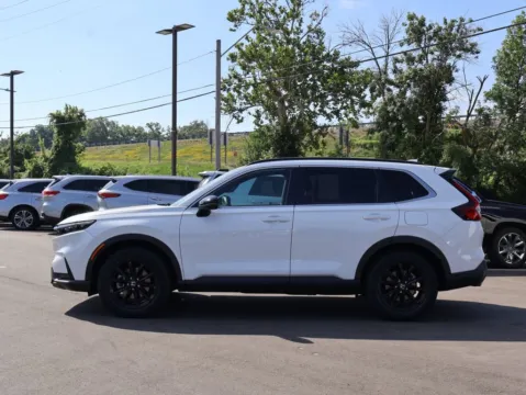 More photos of 2023 Honda CR-V Hybrid Sport at Jay Wolfe Honda, MO
