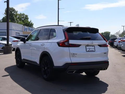 More photos of 2023 Honda CR-V Hybrid Sport at Jay Wolfe Honda, MO