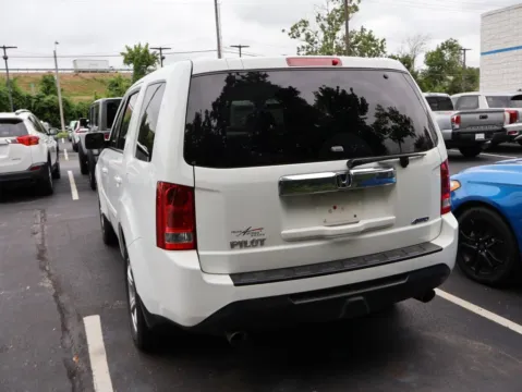 More photos of 2013 Honda Pilot EX-L at Jay Wolfe Honda, MO