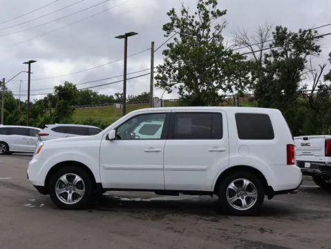 More photos of 2013 Honda Pilot EX-L at Jay Wolfe Honda, MO