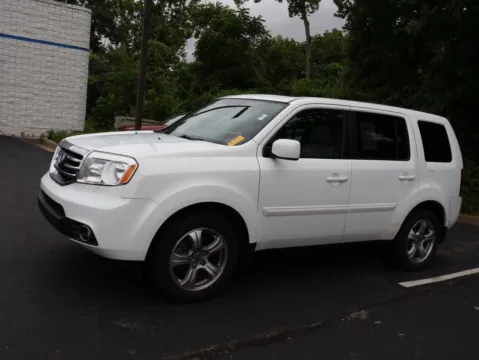 More photos of 2013 Honda Pilot EX-L at Jay Wolfe Honda, MO