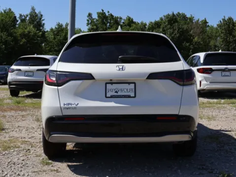 More photos of 2027 Honda HR-V EX-L at Jay Wolfe Honda, MO