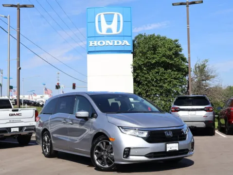 Silver 2024 Honda Odyssey Elite for sale in Kansas City, MO