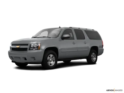 Silver 2008 Chevrolet Suburban LT w/3LT for sale in Kansas City, MO
