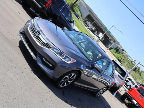 Another view of 2017 Honda Accord Sedan EX-L for sale in Kansas City, MO at Jay Wolfe Honda