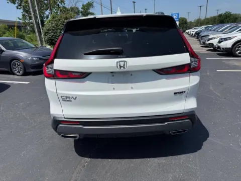 More photos of 2023 Honda CR-V Hybrid Sport at Jay Wolfe Honda, MO
