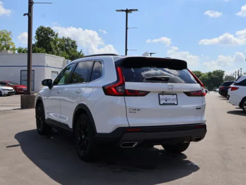 More photos of 2023 Honda CR-V Hybrid Sport at Jay Wolfe Honda, MO