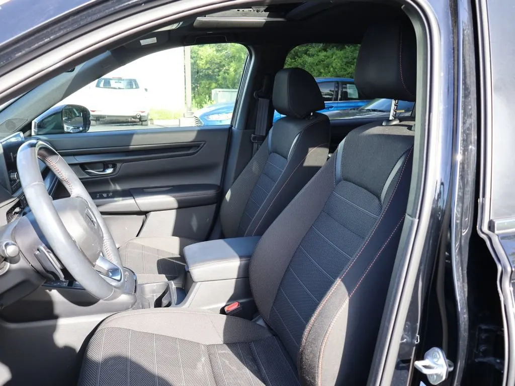 2023 Honda CR-V Sport - Photo 11