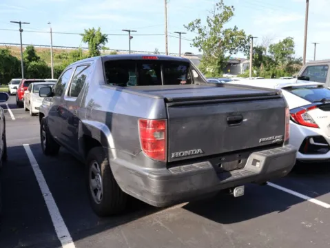 More photos of 2011 Honda Ridgeline RT at Jay Wolfe Honda, MO