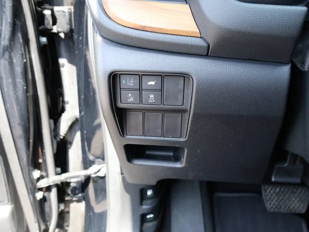 2018 Honda CR-V Touring - Photo 30