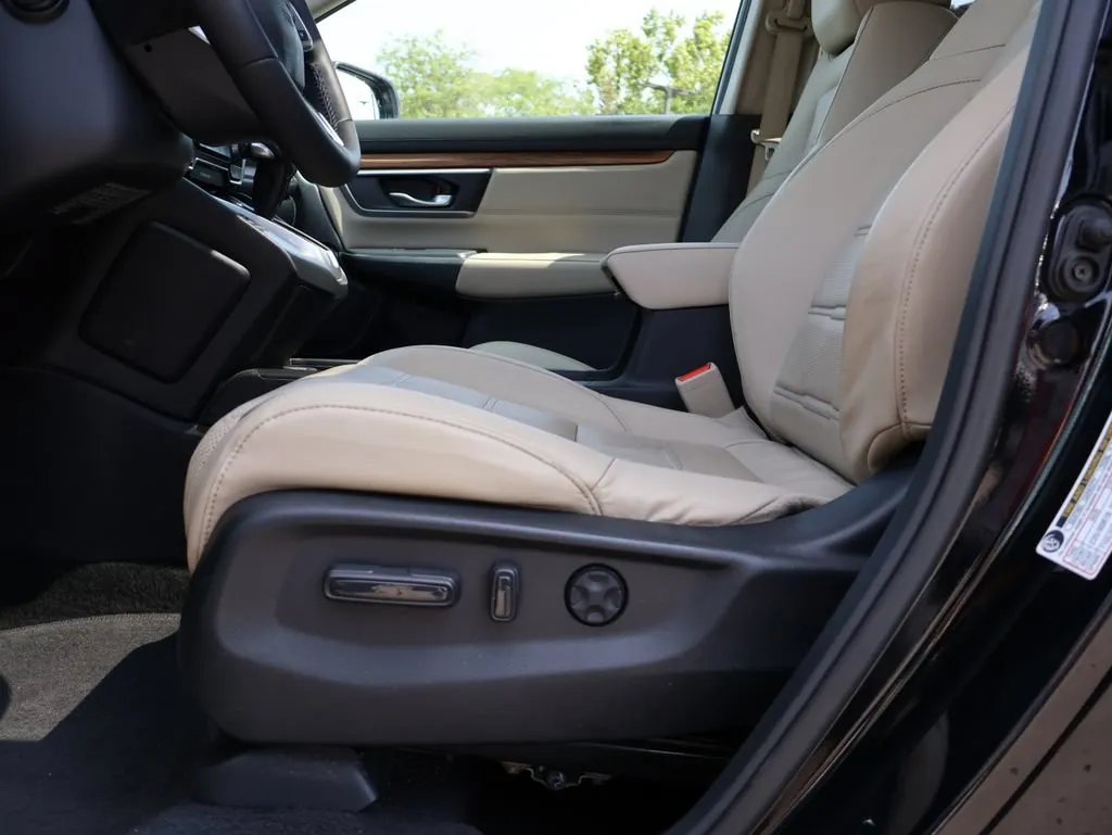 2018 Honda CR-V Touring - Photo 32
