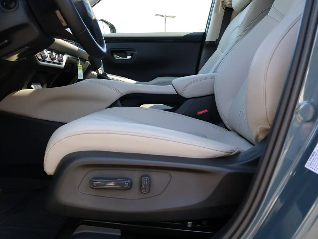2026 Honda HR-V EX-L - Photo 31