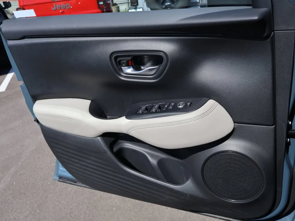 2026 Honda HR-V EX-L - Photo 30