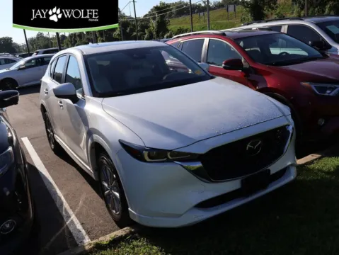 White 2024 Mazda CX-5 2.5 S Preferred Package for sale in Kansas City, MO