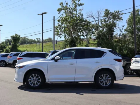More photos of 2024 Mazda CX-5 2.5 S Preferred Package at Jay Wolfe Honda, MO
