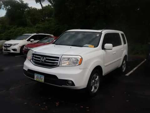 Another view of 2015 Honda Pilot EX-L for sale in Kansas City, MO at Jay Wolfe Honda