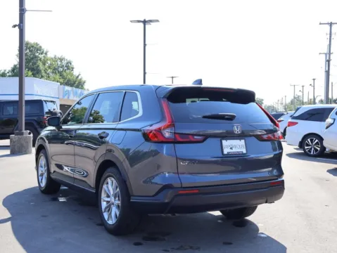More photos of 2025 Honda CR-V EX at Jay Wolfe Honda, MO