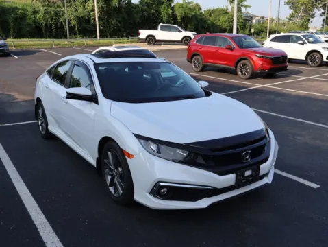 White 2021 Honda Civic Sedan EX for sale in Kansas City, MO