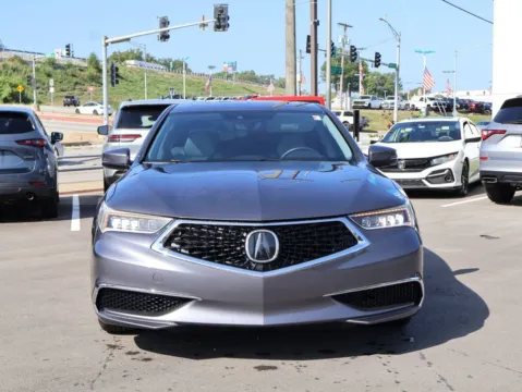 Photos of 2020 Acura TLX 2.4L for sale in Kansas City, MO at Jay Wolfe Honda