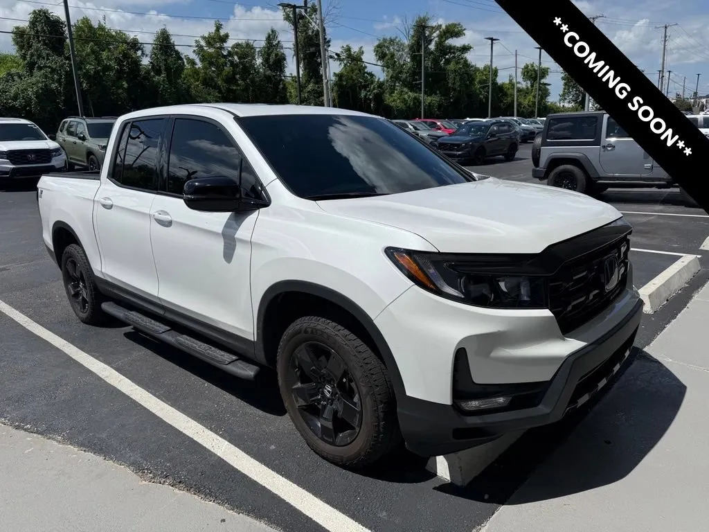Used 2024 Honda Ridgeline Black Edition with VIN 5FPYK3F81RB031145 for sale in Kansas City