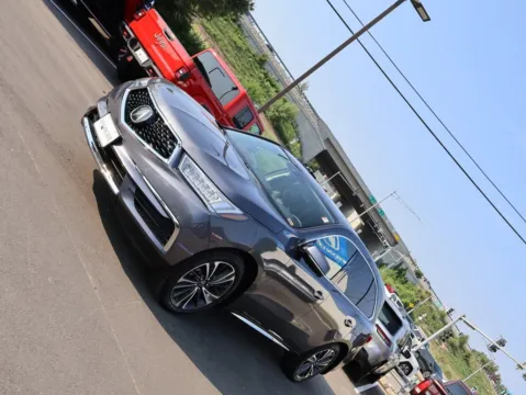 Another view of 2020 Acura MDX w/Technology Pkg for sale in Kansas City, MO at Jay Wolfe Honda