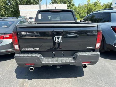 More photos of 2023 Honda Ridgeline RTL-E at Jay Wolfe Honda, MO
