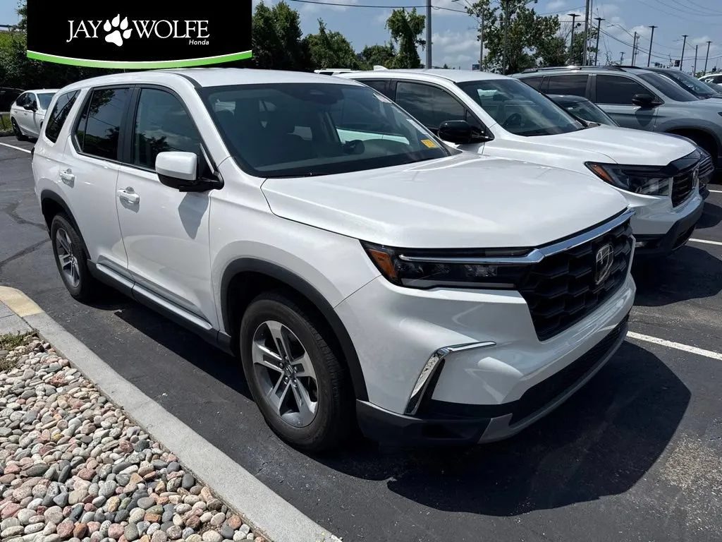 2023 Honda Pilot EX-L 7 Passenger