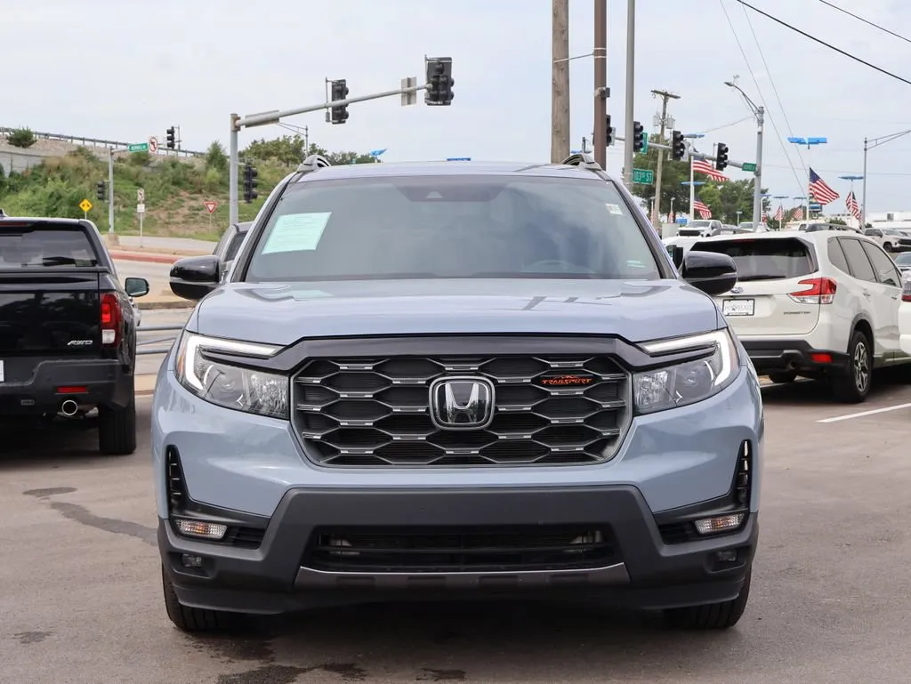 Used 2023 Honda Passport TrailSport with VIN 5FNYF8H60PB003551 for sale in Kansas City