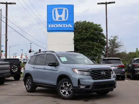 Gray 2023 Honda Passport TrailSport for sale in Kansas City, MO