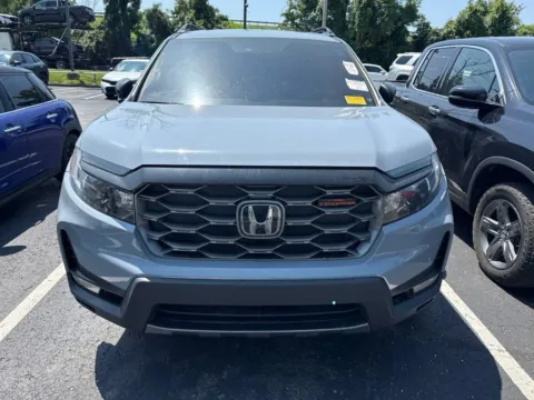 Photos of 2023 Honda Passport TrailSport for sale in Kansas City, MO at Jay Wolfe Honda