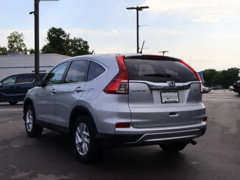 More photos of 2016 Honda CR-V EX at Jay Wolfe Honda, MO