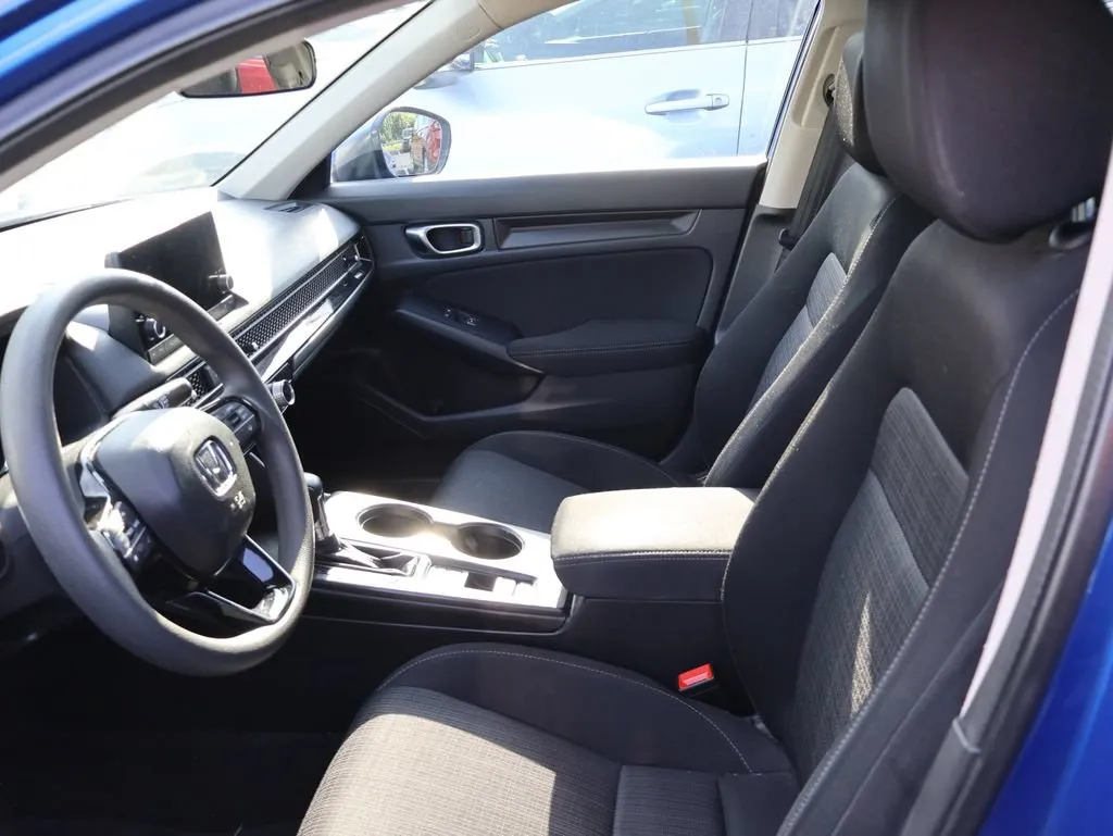 2023 Honda Civic LX - Photo 10