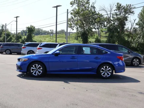 More photos of 2023 Honda Civic Sedan LX at Jay Wolfe Honda, MO