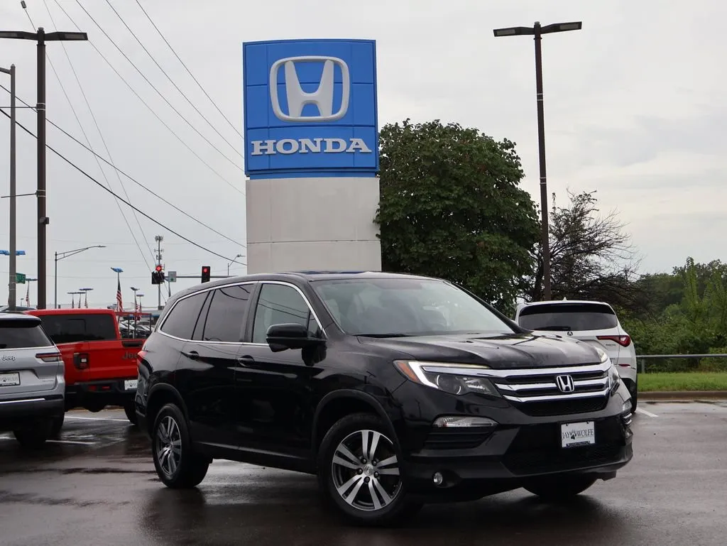 Black 2017 Honda Pilot EX-L for sale in Kansas City, MO