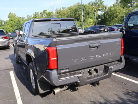 More photos of 2025 Toyota Tacoma SR5 at Jay Wolfe Honda, MO