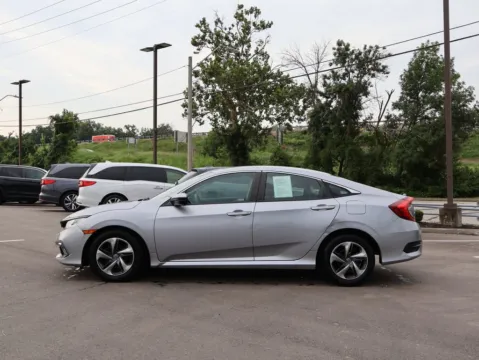 More photos of 2019 Honda Civic Sedan LX at Jay Wolfe Honda, MO