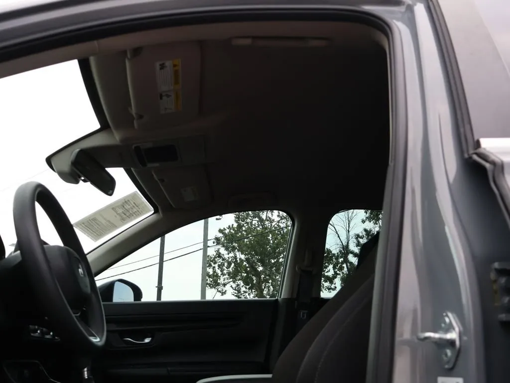 2024 Honda CR-V LX - Photo 30