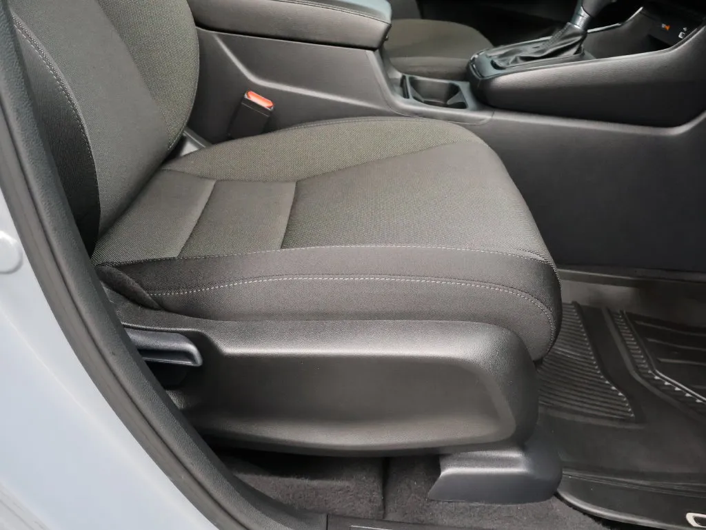 2024 Honda CR-V LX - Photo 10